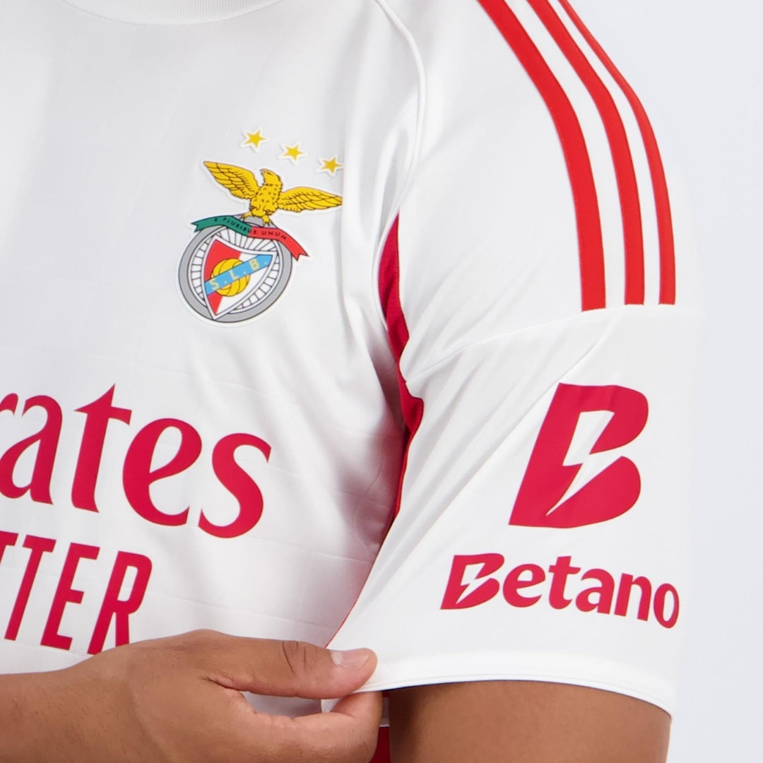 BENFICA III 25/26 HOMBRE (VERSIÓN JUGADOR)