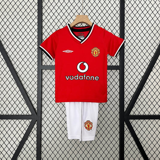MANCHESTER UNITED I 00/01 KIDS SET (RETRO)